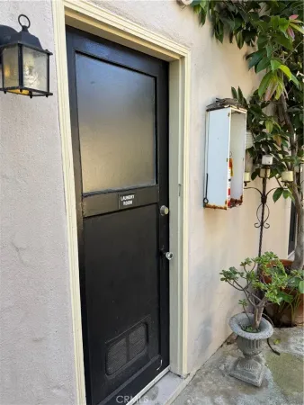 $2,999 | 275 Cypress Drive, Laguna Beach, CA 92651
