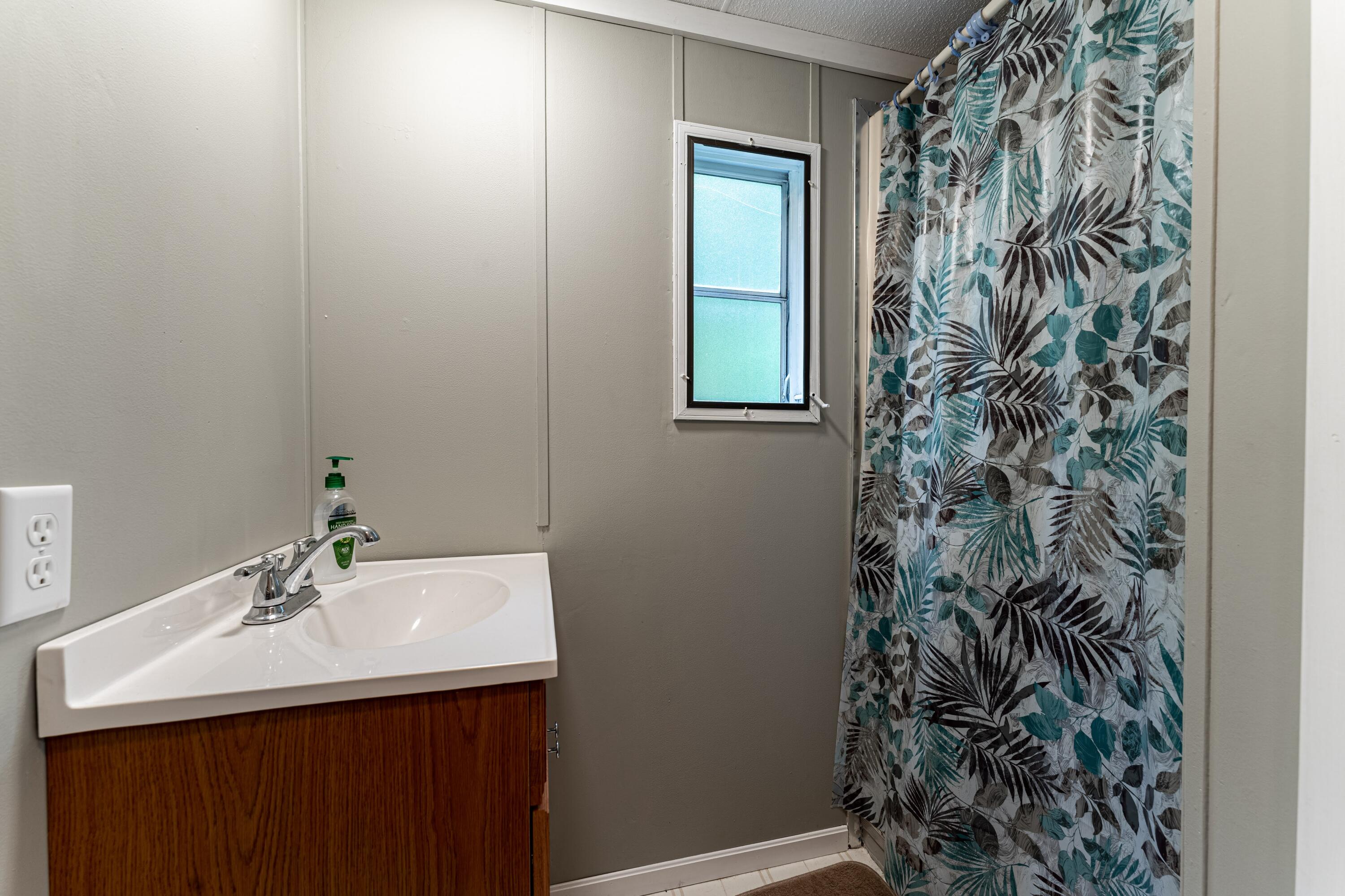 1264 East Pittston Road Pittston, ME 04345 - Photo 15 of 21 DSC05415-HDR