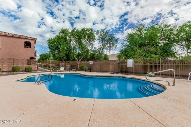 $321,000 | 21655 North 36th Avenue, Unit 106, Glendale, AZ 85308