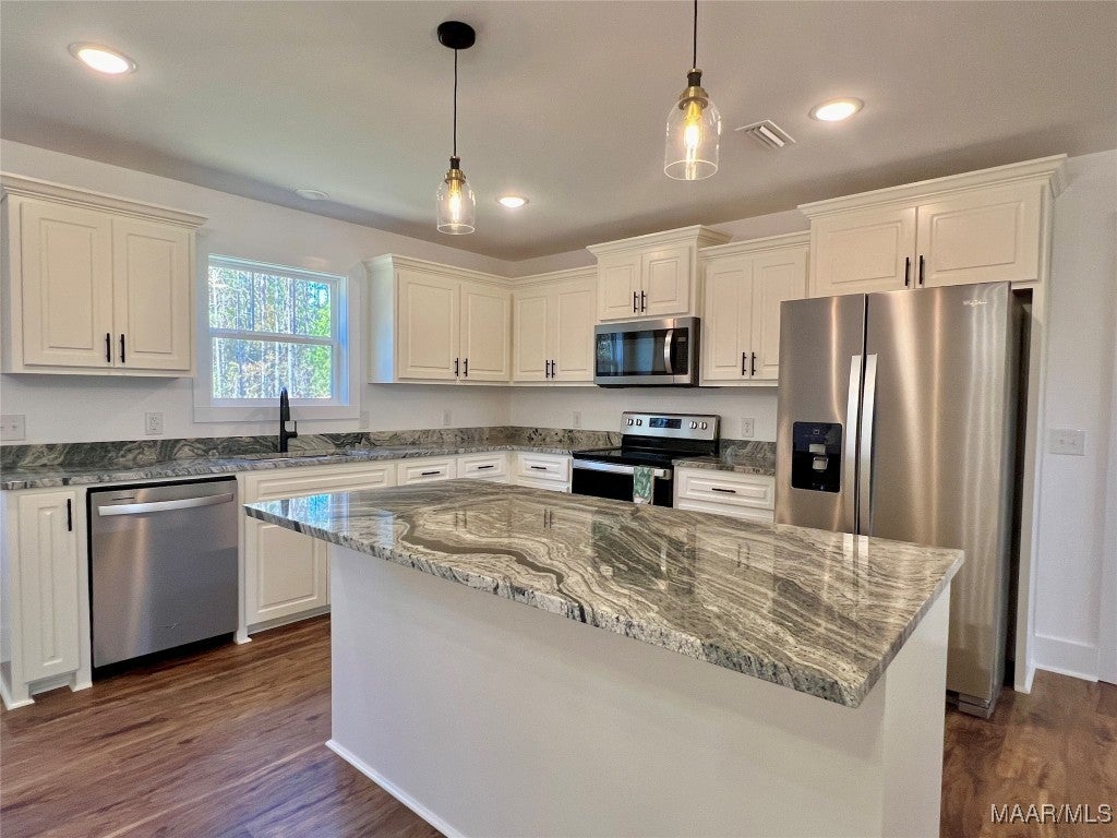 792 South Watford Road Slocomb, AL 36375 - Photo 2 of 38 Gallery Image 2