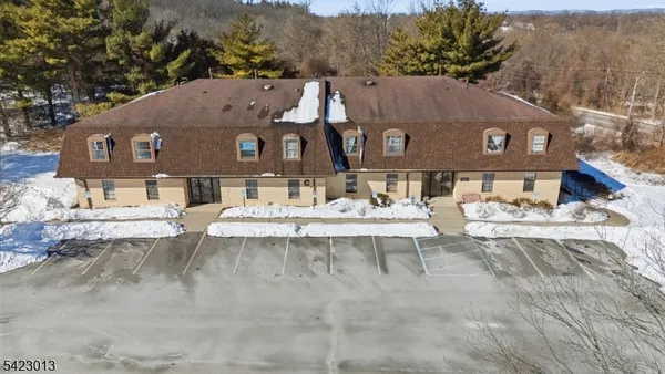 $1,800 | 350 South Sparta Avenue, Unit C6, Sparta, NJ 07871