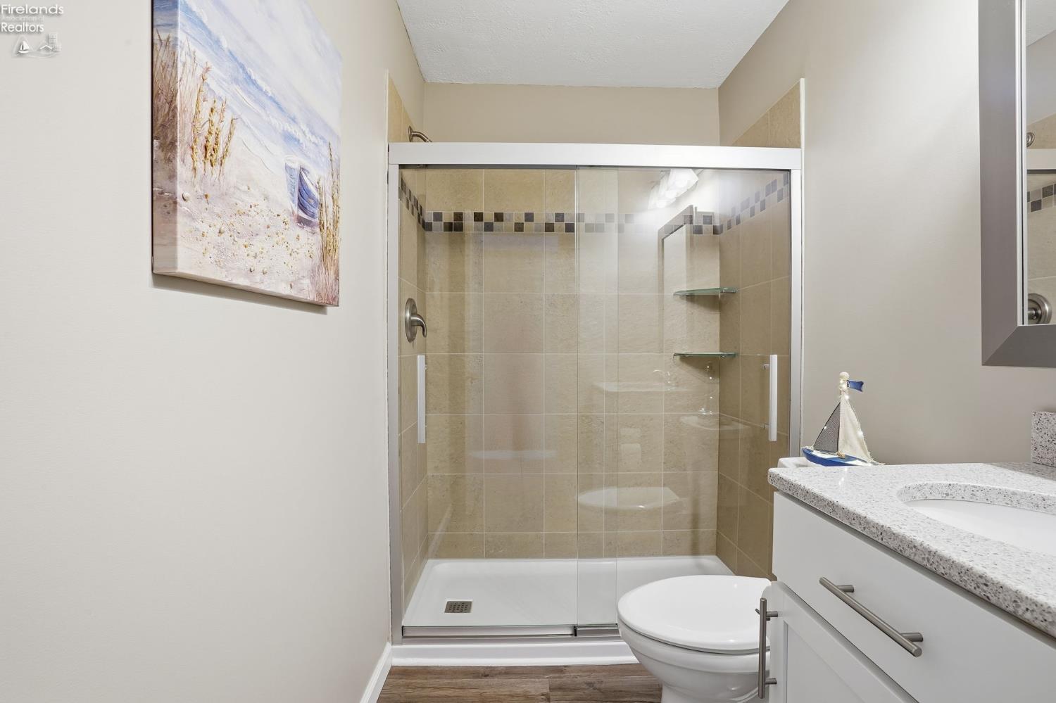1507 Cleveland Road East, Unit 401 Huron, OH 44839 - Photo 15 of 47 Gallery Image 15