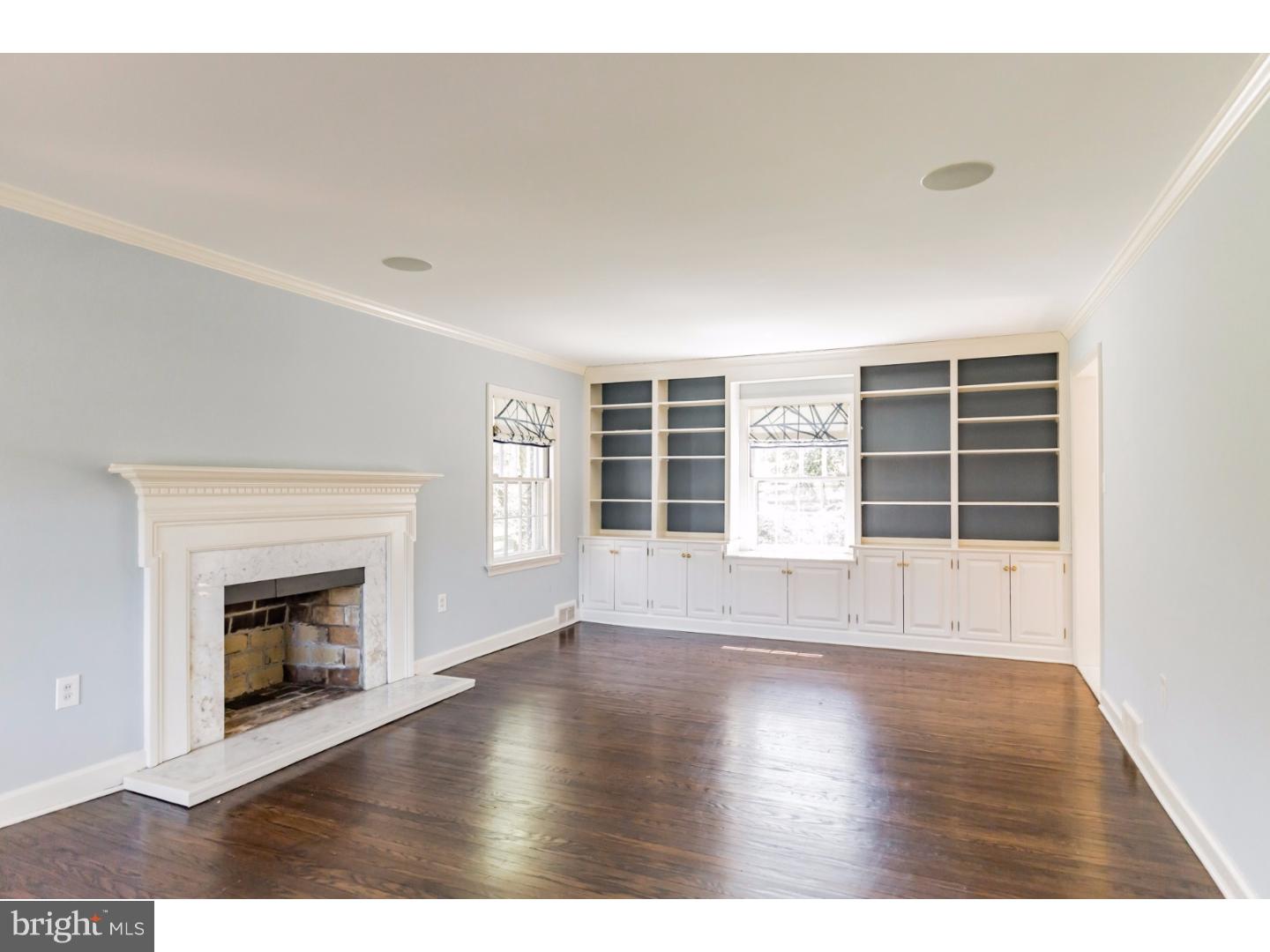 8 Northwoods Road Wayne, PA 19087 - Photo 2 of 22 Living Room