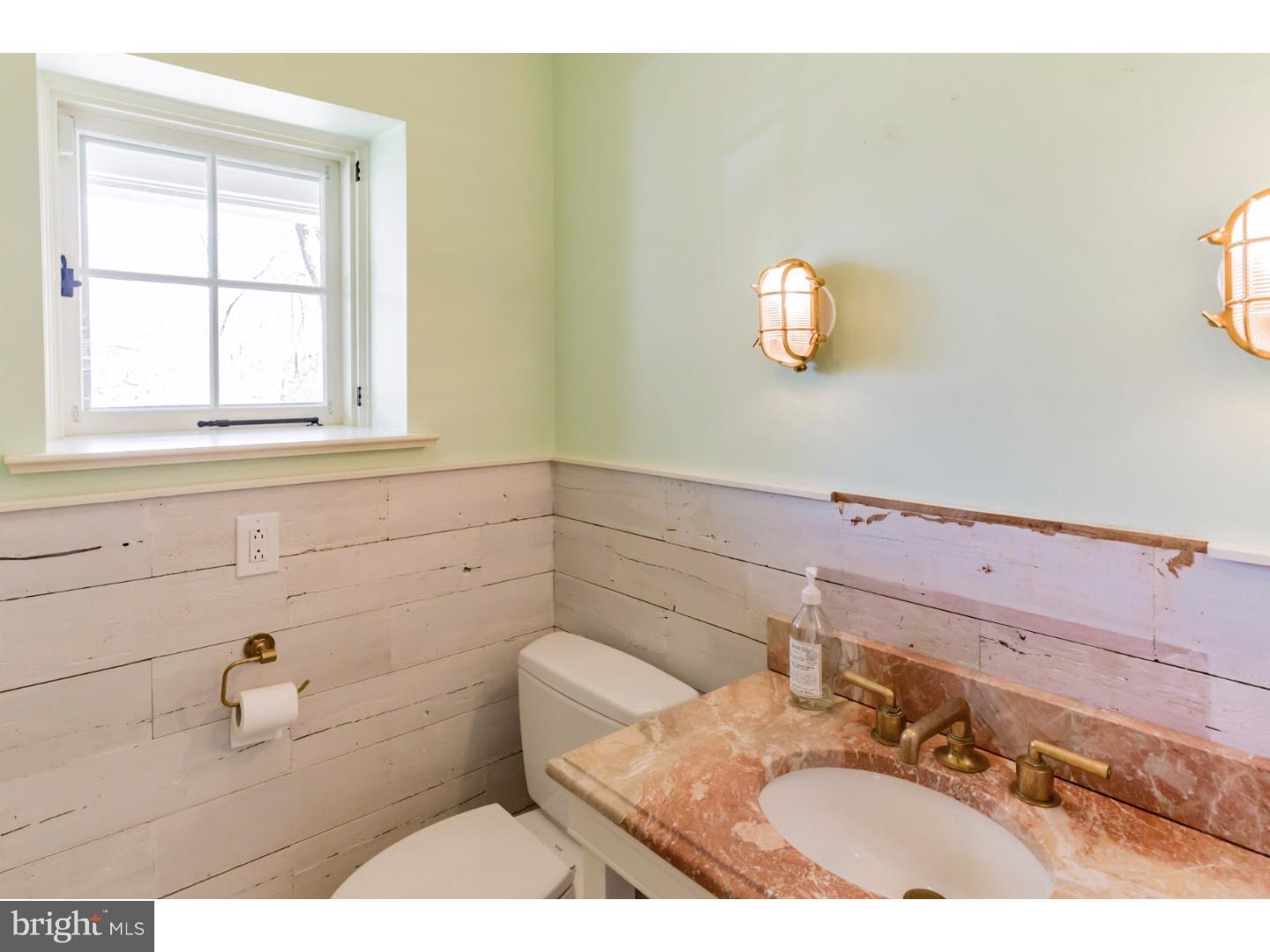 8 Northwoods Road Wayne, PA 19087 - Photo 11 of 22 Bathroom