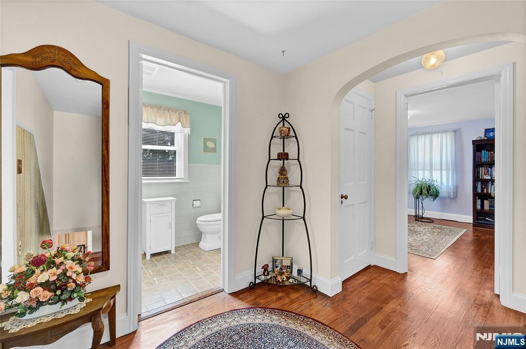 351 Orient Way Rutherford, NJ 07070 - Photo 20 of 41