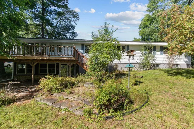 $274,900 | 903 Harding Street, Waupaca, WI 54981