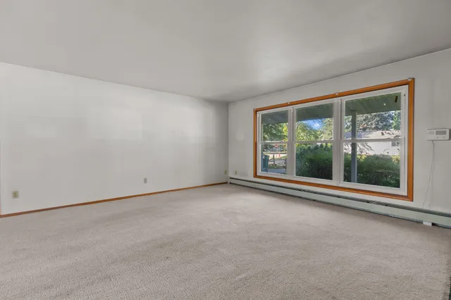 $274,900 | 903 Harding Street, Waupaca, WI 54981