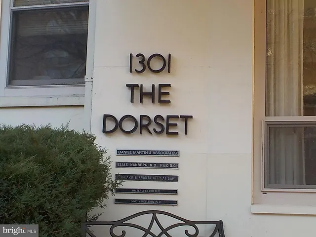 a view of entryway with a wooden floor