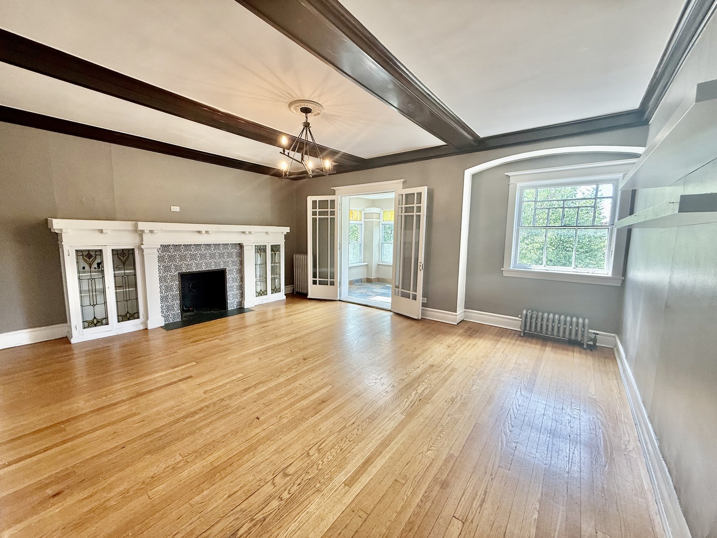 4149 North Sheridan Road, Unit 3 Chicago, IL 60613 - Photo 2 of 17