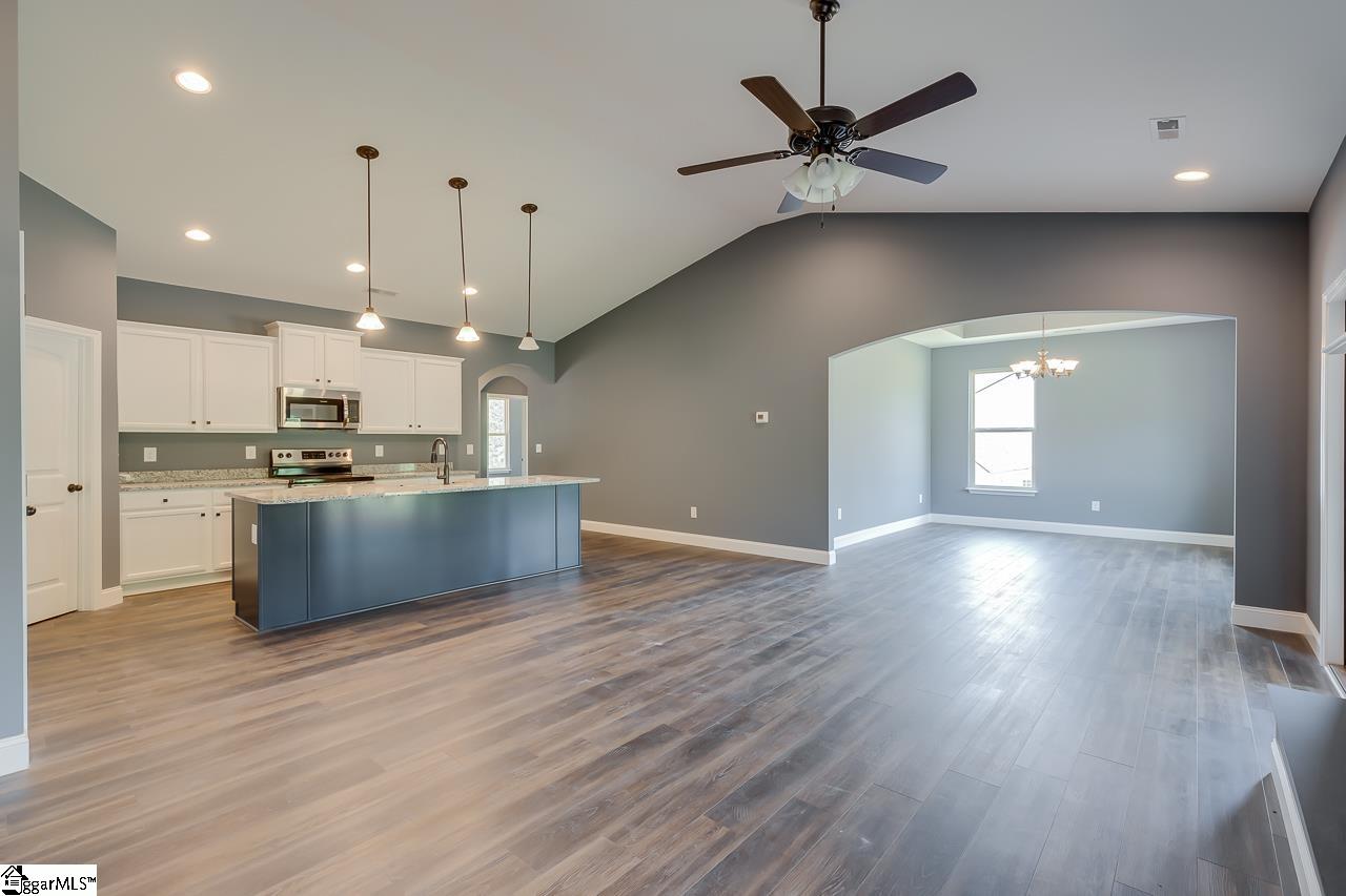 106 Inlet Pointe Drive Anderson, SC 29625 - Photo 19 of 36