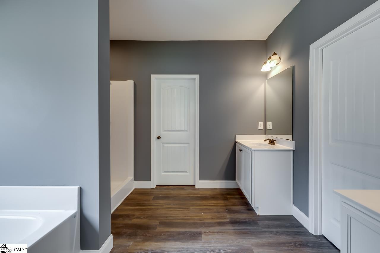 106 Inlet Pointe Drive Anderson, SC 29625 - Photo 25 of 36