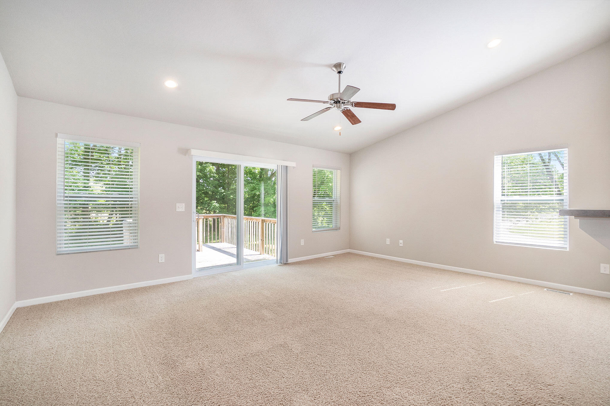 56486 Tamarac Lane Three Rivers, MI 49093 - Photo 10 of 22 KOS072-C2040-Great Room1