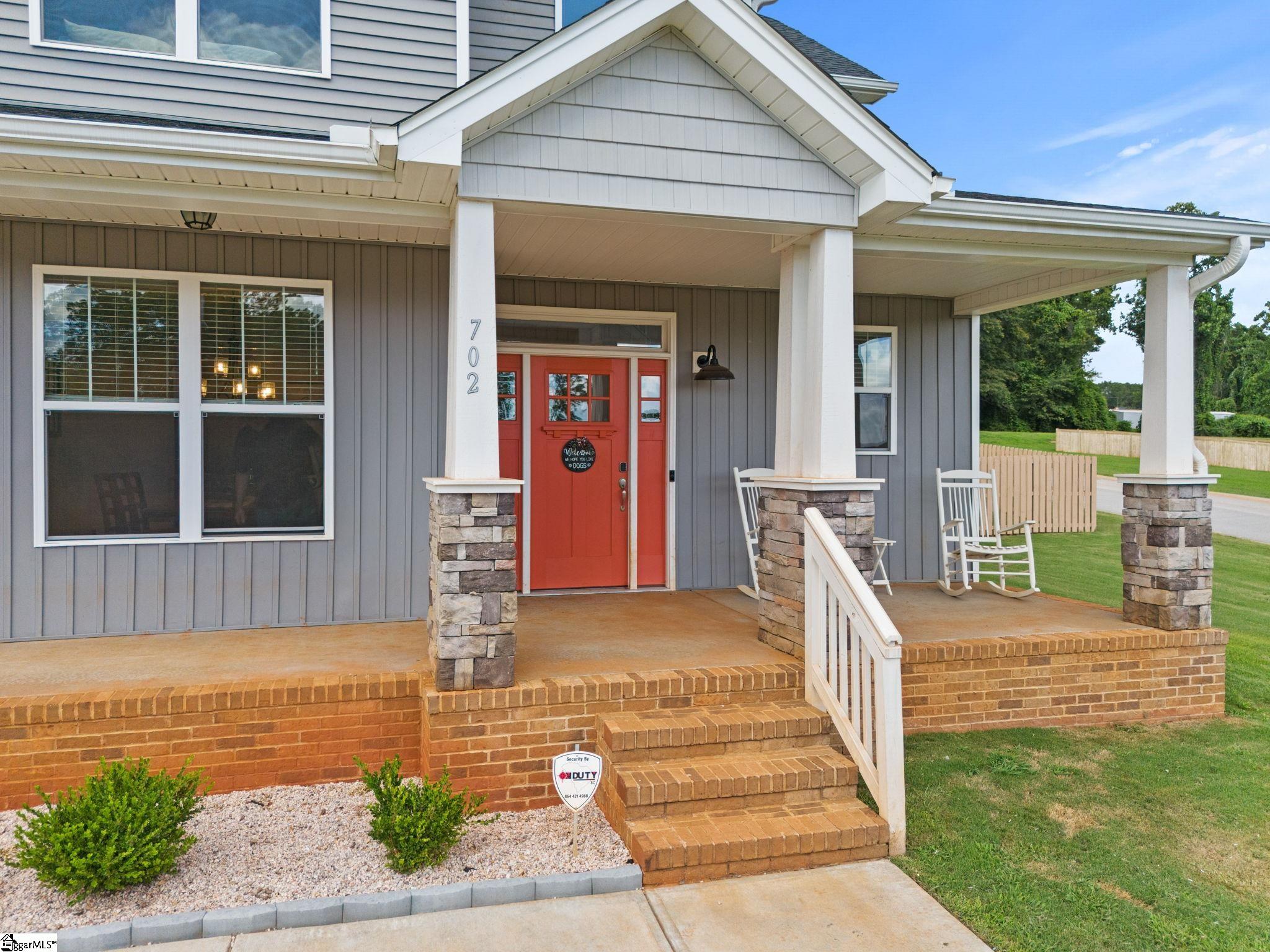 702 Ratchford Lane Wellford, SC 29385 - Photo 2 of 25 Gallery Image 2