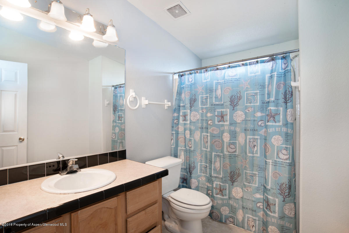 716 Village Drive Rifle, CO 81650 - Photo 17 of 18 2nd bath