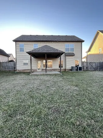 $2,300 | 3357 Wiser Drive, Clarksville, TN 37042