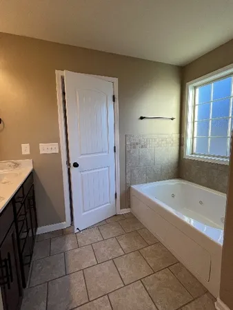 $2,300 | 3357 Wiser Drive, Clarksville, TN 37042