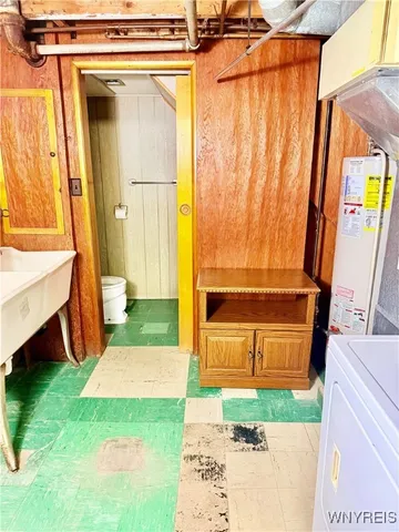 $2,100 | 85 Warsaw Street, Cheektowaga, NY 14206