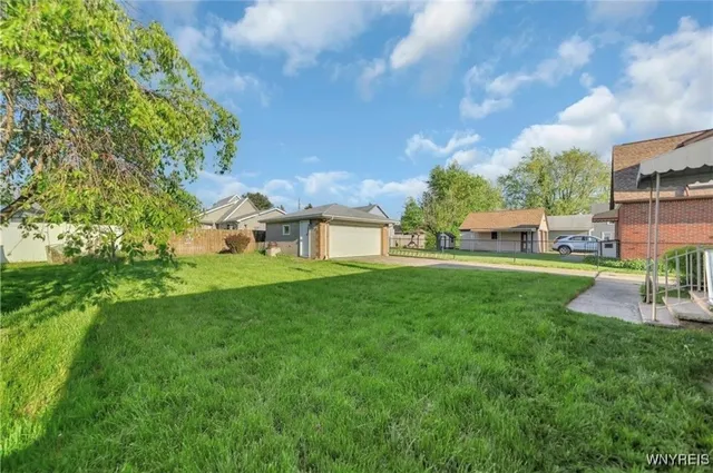 $2,100 | 85 Warsaw Street, Cheektowaga, NY 14206