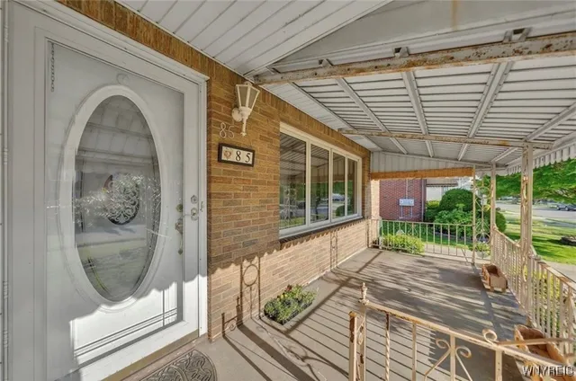 $2,100 | 85 Warsaw Street, Cheektowaga, NY 14206
