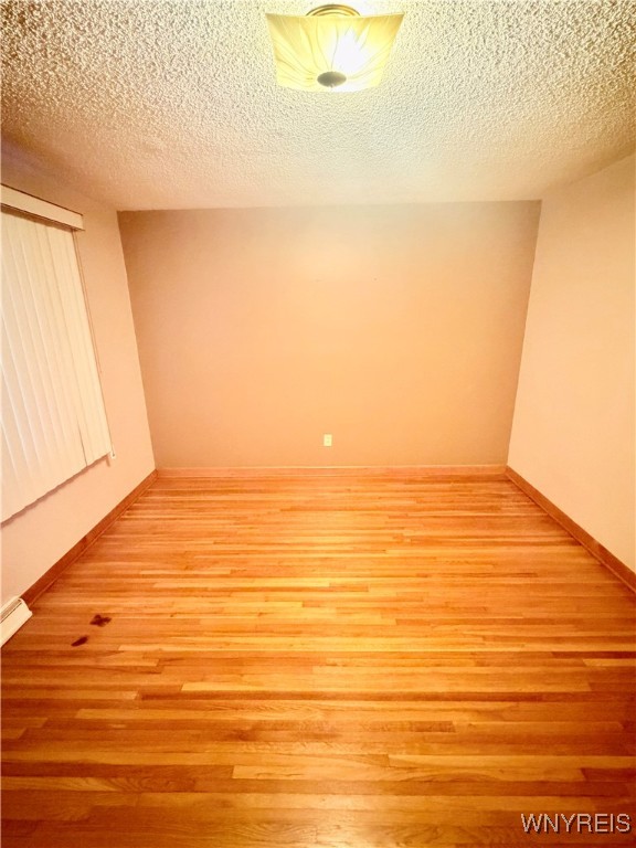 85 Warsaw Street Cheektowaga, NY 14206 - Photo 9 of 38