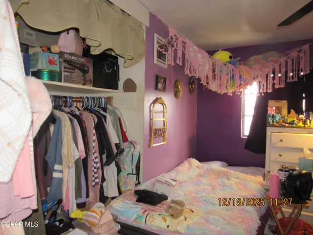 a view of a backyard of the house