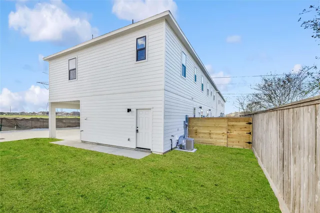 $1,400 | 3210 Frying Pan Place, Unit A, Katy, TX 77449