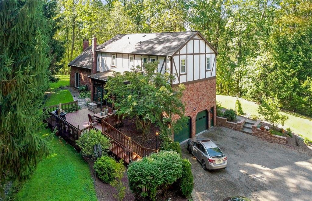 5540 North Montour Road Gibsonia, PA 15044 - Photo 4 of 24 Gallery Image 4