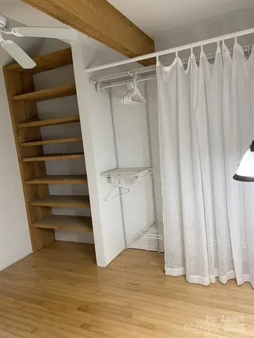 $1,350 | 2208 Blue Rock Road, Burnsville, NC 28714