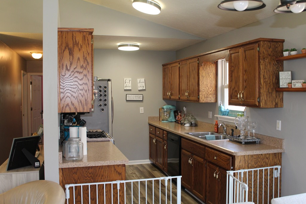 240 State Line Road Hiawassee, GA 30546 - Photo 12 of 34 Gallery Image 12