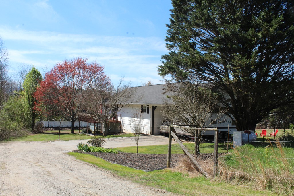 240 State Line Road Hiawassee, GA 30546 - Photo 20 of 34 Gallery Image 20