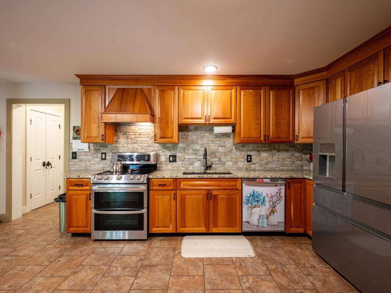 1251 Delorm Road Leicester, VT 05733 - Photo 9 of 50 Gallery Image 9