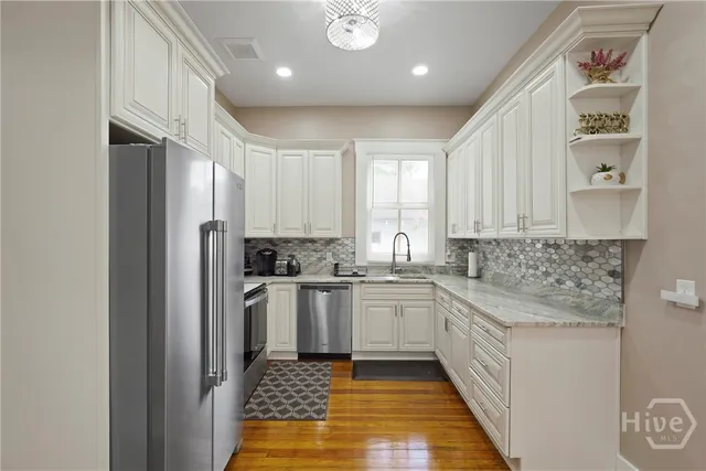 $3,200 | 306 West 42nd Street, Savannah, GA 31401