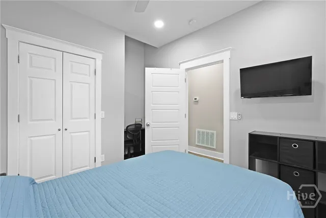 $3,200 | 306 West 42nd Street, Savannah, GA 31401