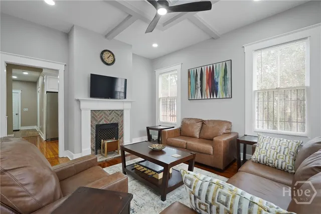 $3,200 | 306 West 42nd Street, Savannah, GA 31401