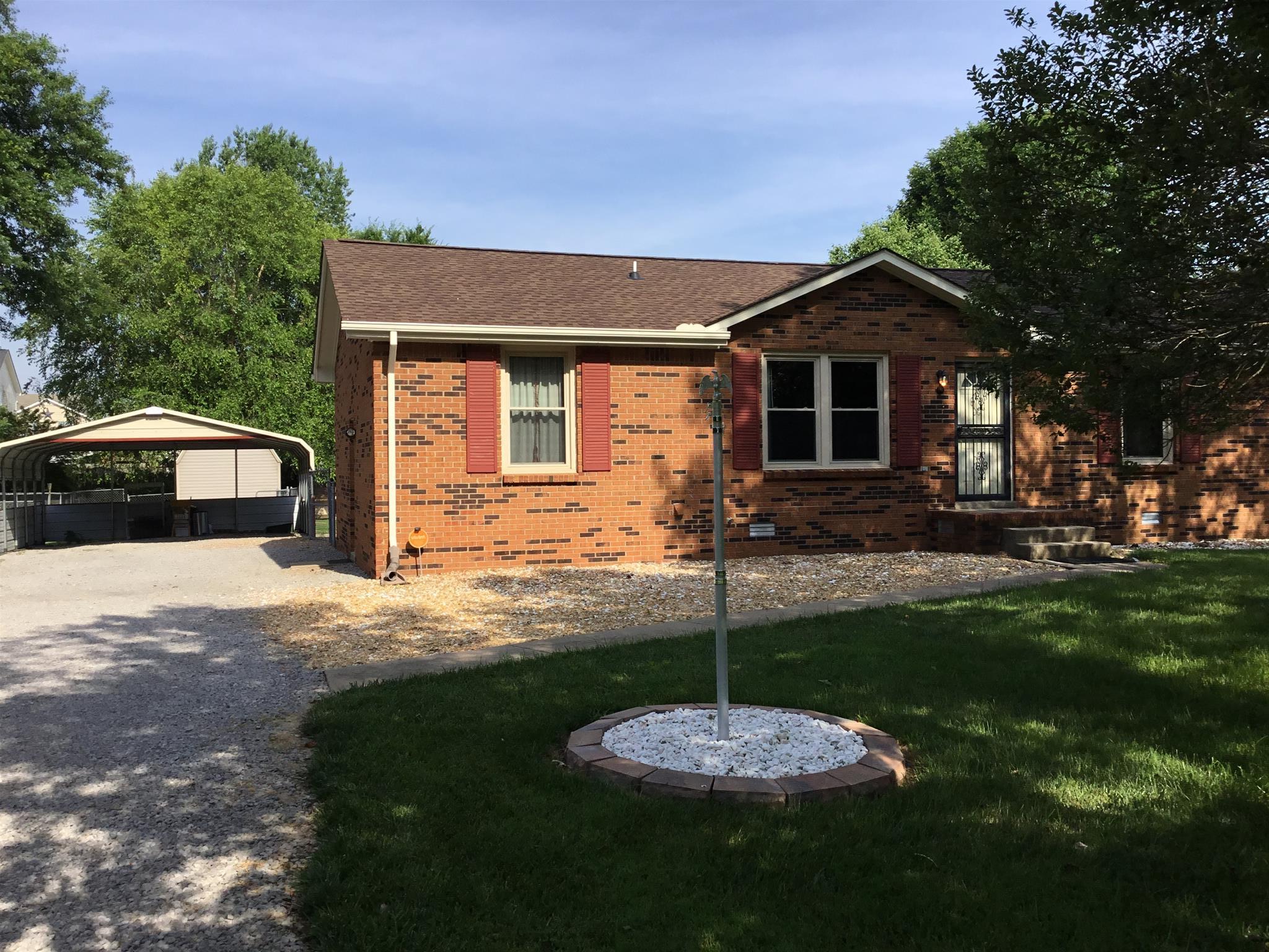 3408 Allen Road Clarksville, TN 37042 - Photo 2 of 25 Gallery Image 2