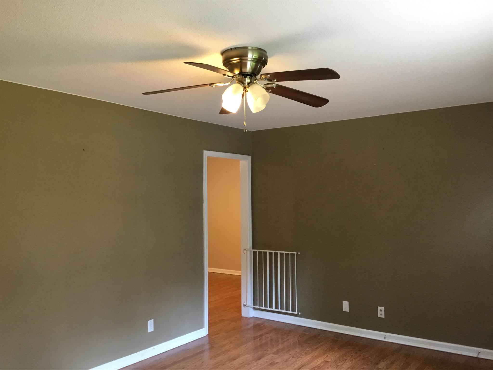 3408 Allen Road Clarksville, TN 37042 - Photo 5 of 25 Gallery Image 5