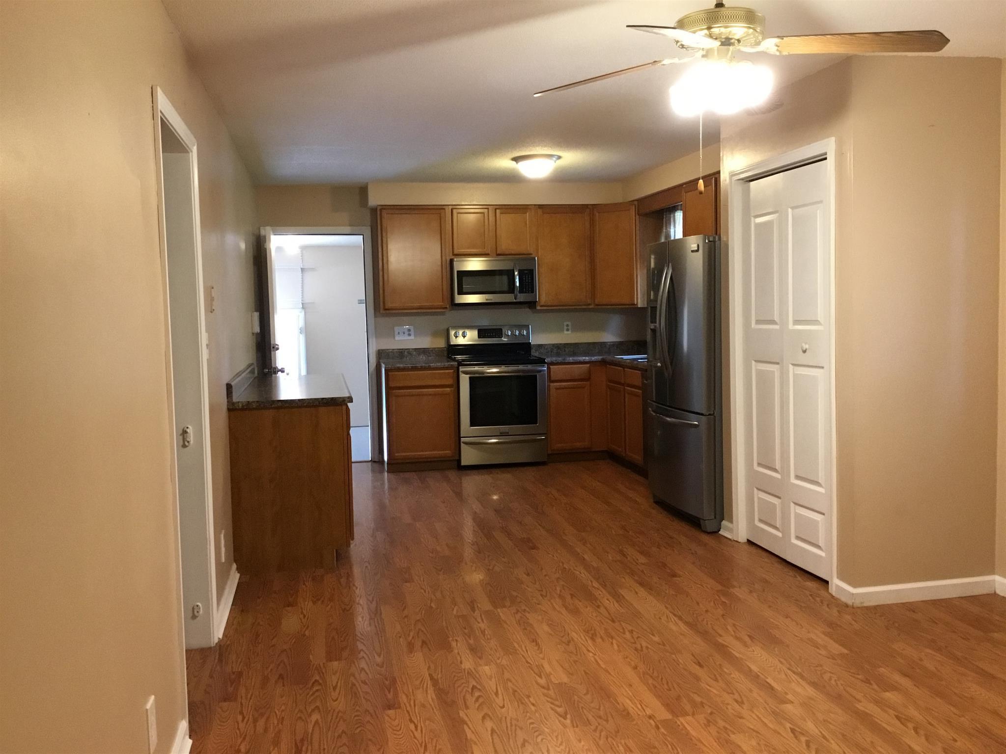 3408 Allen Road Clarksville, TN 37042 - Photo 9 of 25 Gallery Image 9