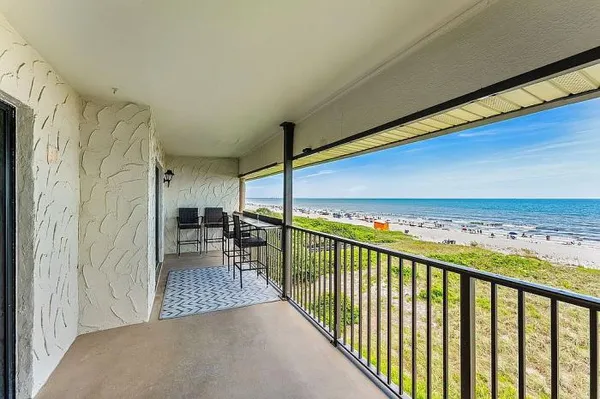 $479,999 | 4100 Ocean Beach Boulevard, Unit 512, Cocoa Beach, FL 32931