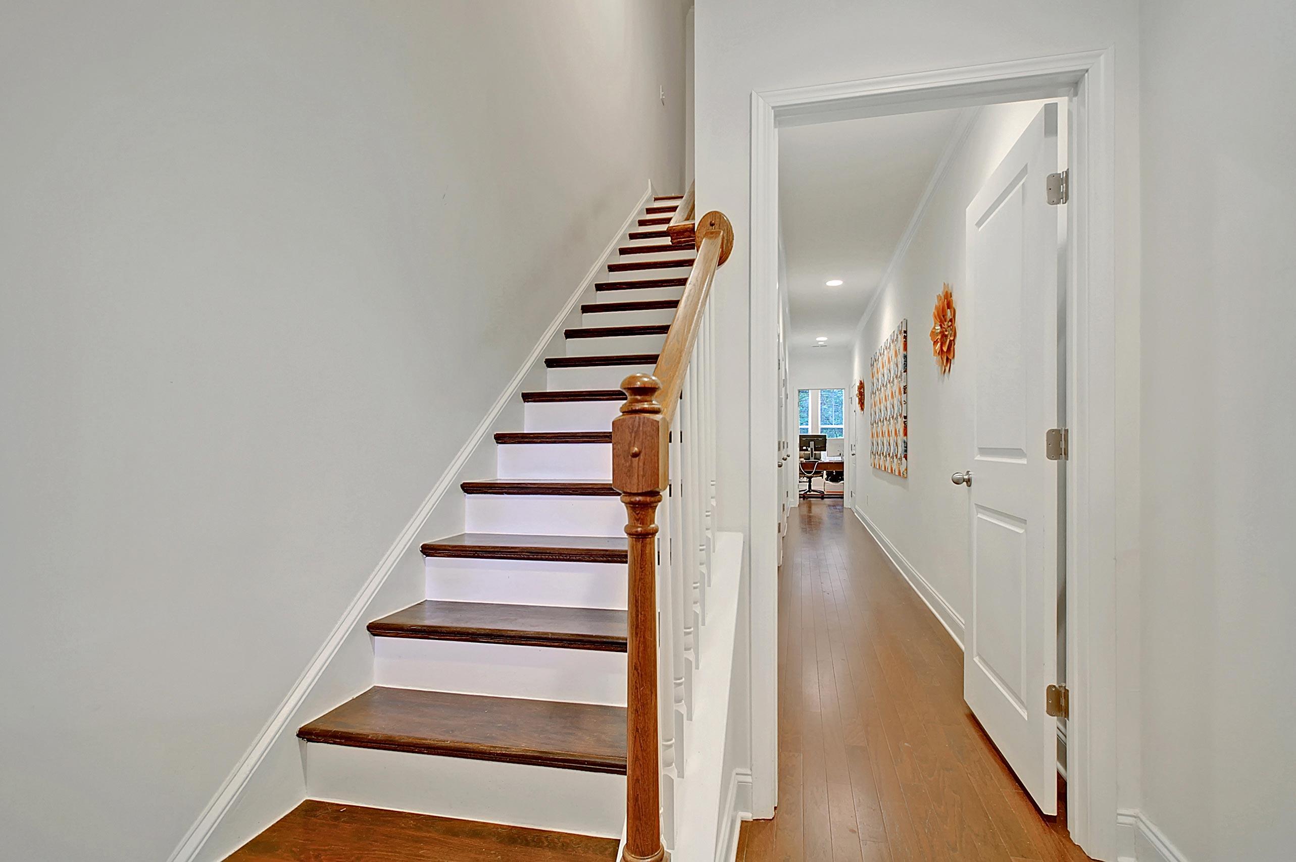 1275 Dingle Road Mount Pleasant, SC 29466 - Photo 3 of 36 Entry Hall HdWd Flrs & Treads
