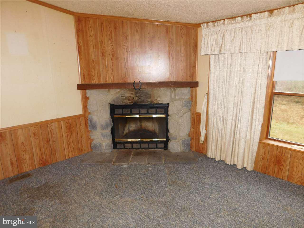 180 Frytown Road Carlisle, PA 17015 - Photo 3 of 4 Gallery Image 3