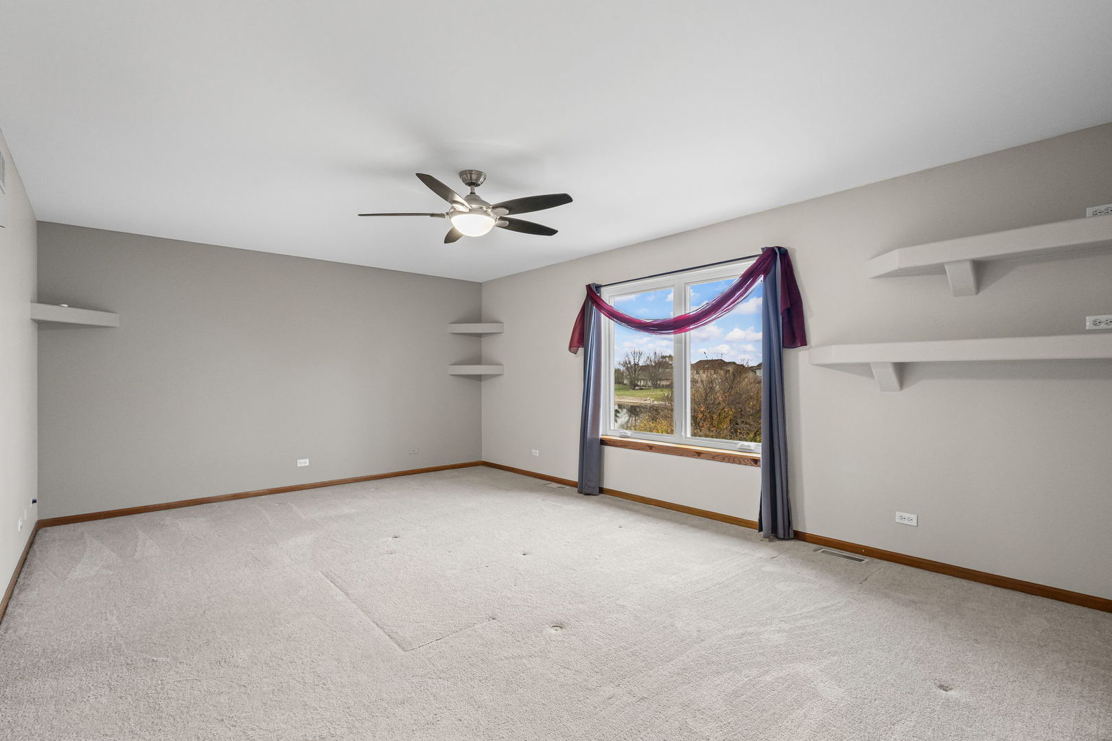 601 Edgewater Drive Minooka, IL 60447 - Photo 12 of 35