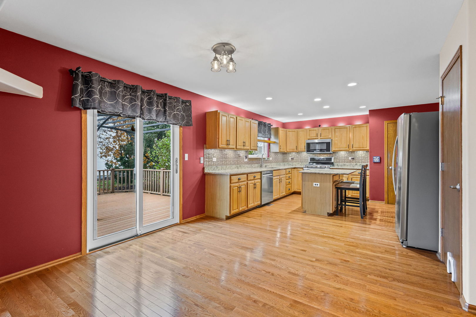 601 Edgewater Drive Minooka, IL 60447 - Photo 7 of 35