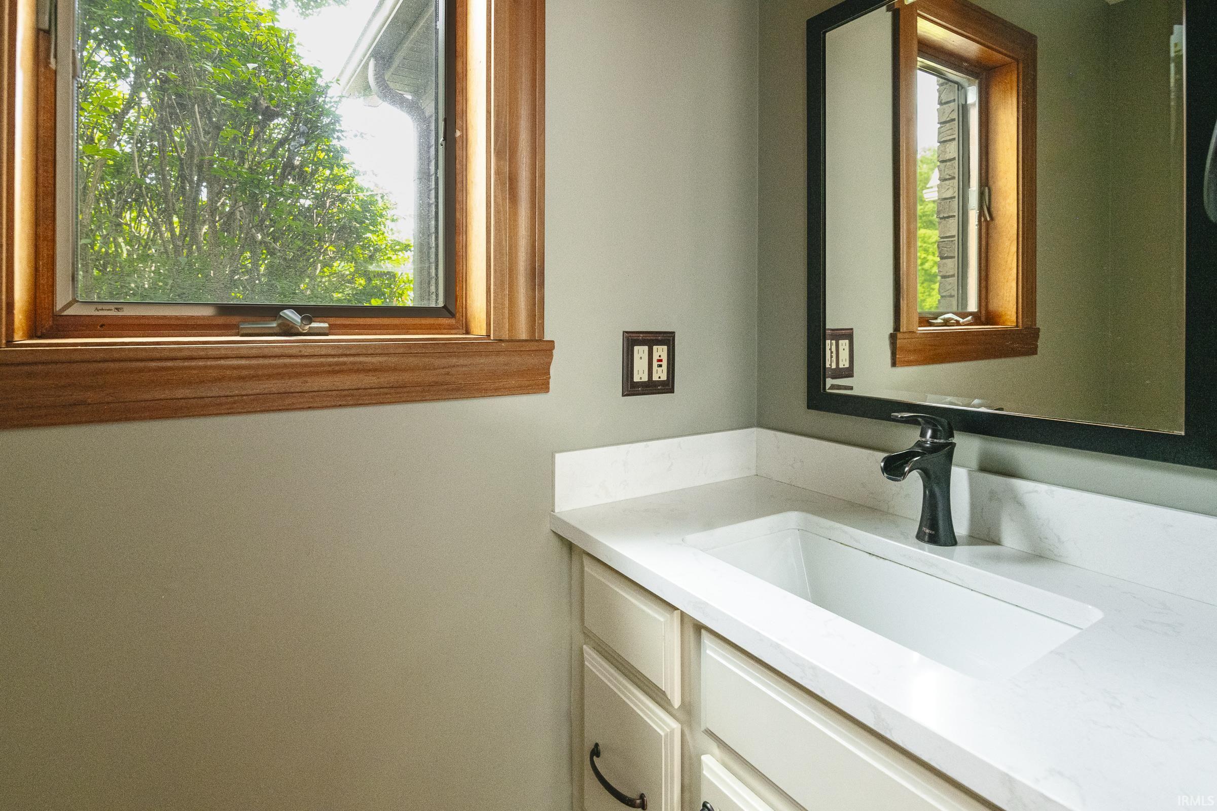 4496 West Tanglewood Road Bloomington, IN 47404 - Photo 16 of 36