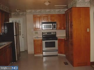 215 West Branch Road Barto, PA 19504 - Photo 2 of 6 Gallery Image 2