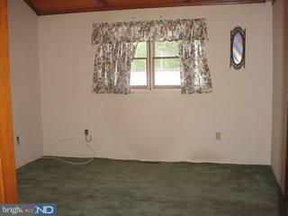 215 West Branch Road Barto, PA 19504 - Photo 3 of 6 Gallery Image 3