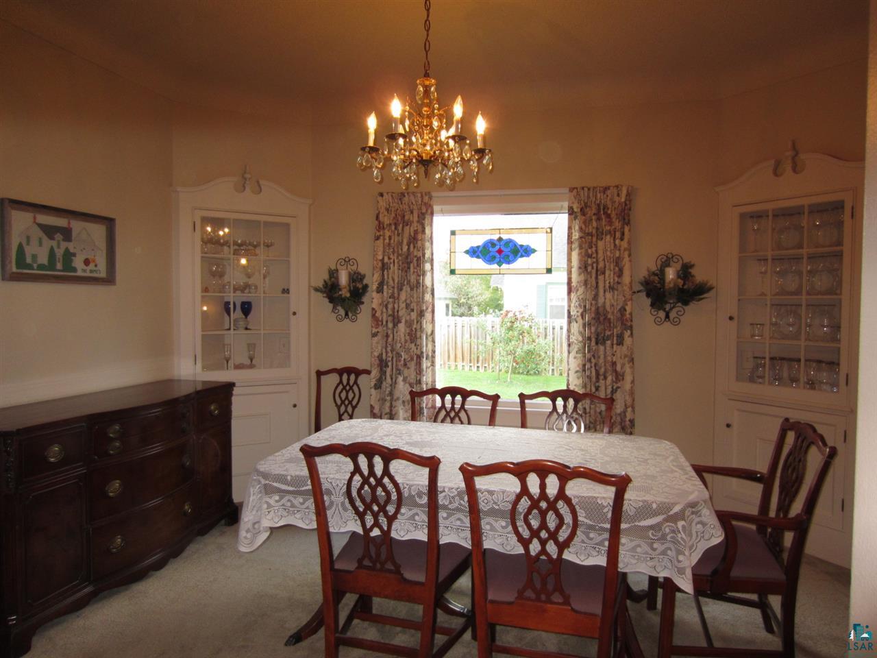 5137 London Road Duluth, MN 55804 - Photo 5 of 20 perfect for entertaining and features built-ins.