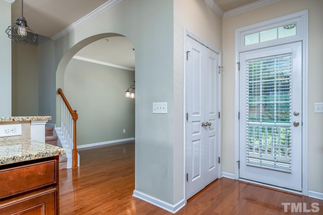 6116 Braidwood Court Raleigh, NC 27612 - Photo 13 of 29 Gallery Image 13