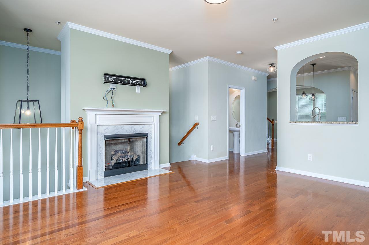 6116 Braidwood Court Raleigh, NC 27612 - Photo 9 of 29 Gallery Image 9