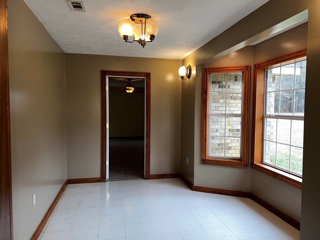 3021 Dunaway Road McComb, MS 39648 - Photo 4 of 19 Photo 4