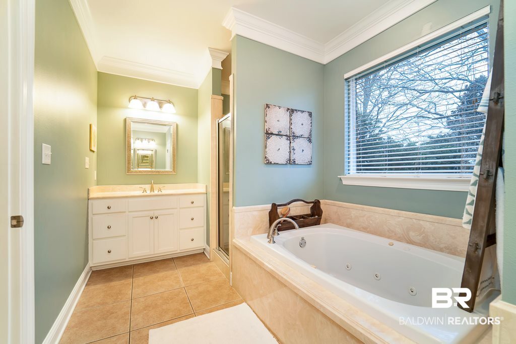 24958 Bosbyshell Avenue Daphne, AL 36526 - Photo 14 of 32 Master Separate Vanities